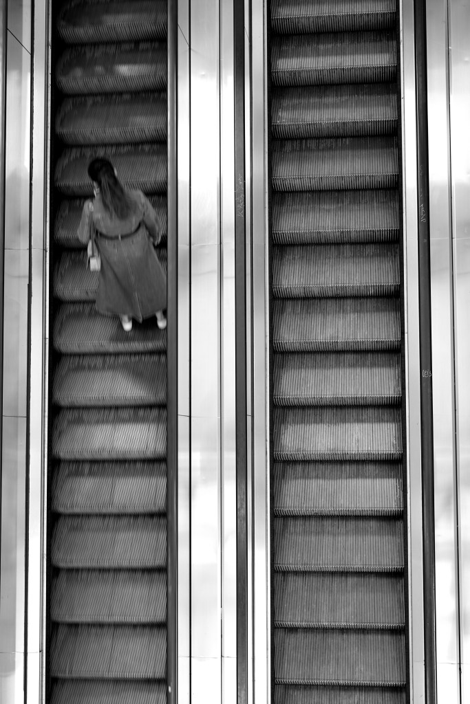 anaartissima photographer street photography black and white