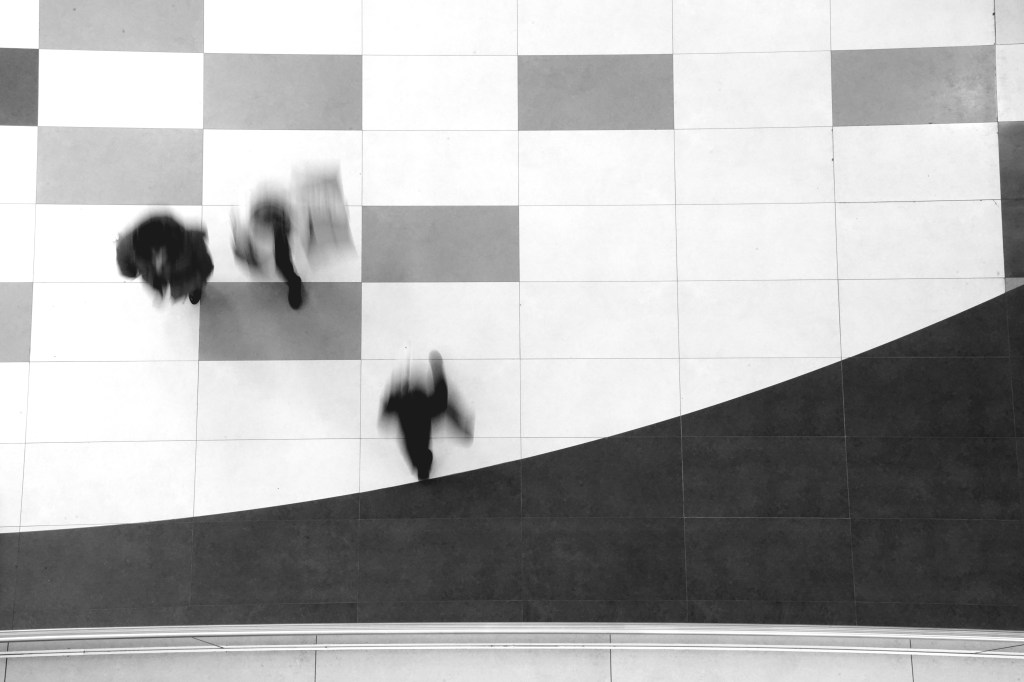 anaartissima photographer street photography black and white photo