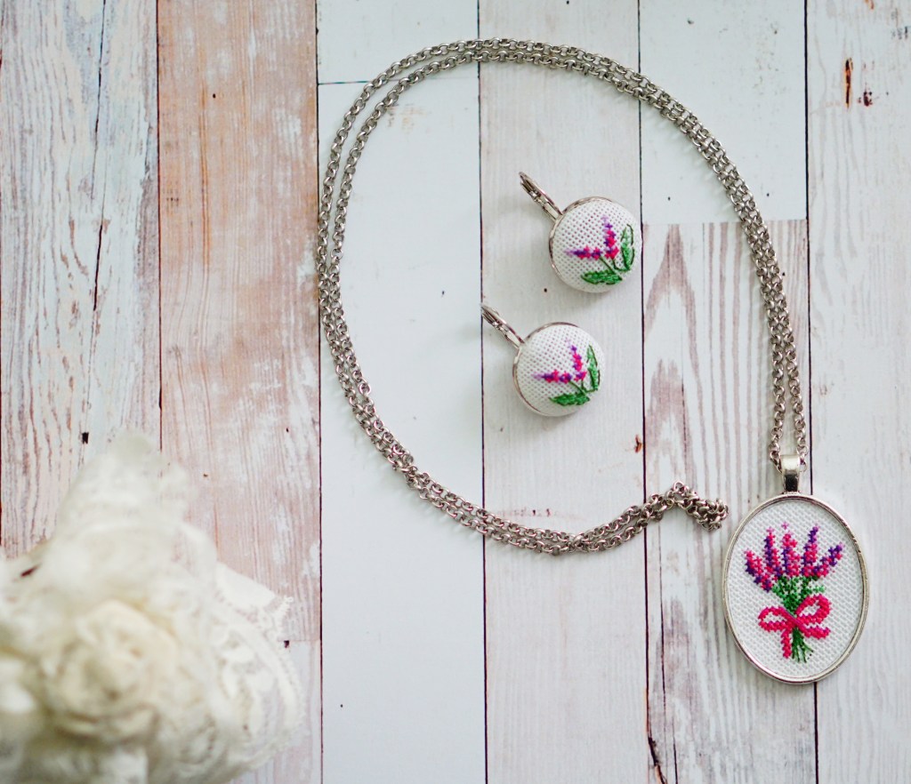 anaartissima photography product handmade jewelry professional