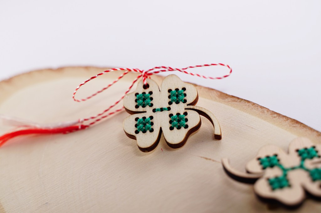 anaartissima photography product handmade jewelry professional