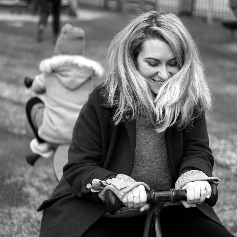 anaartissima photographer family documentar photography black and white candid